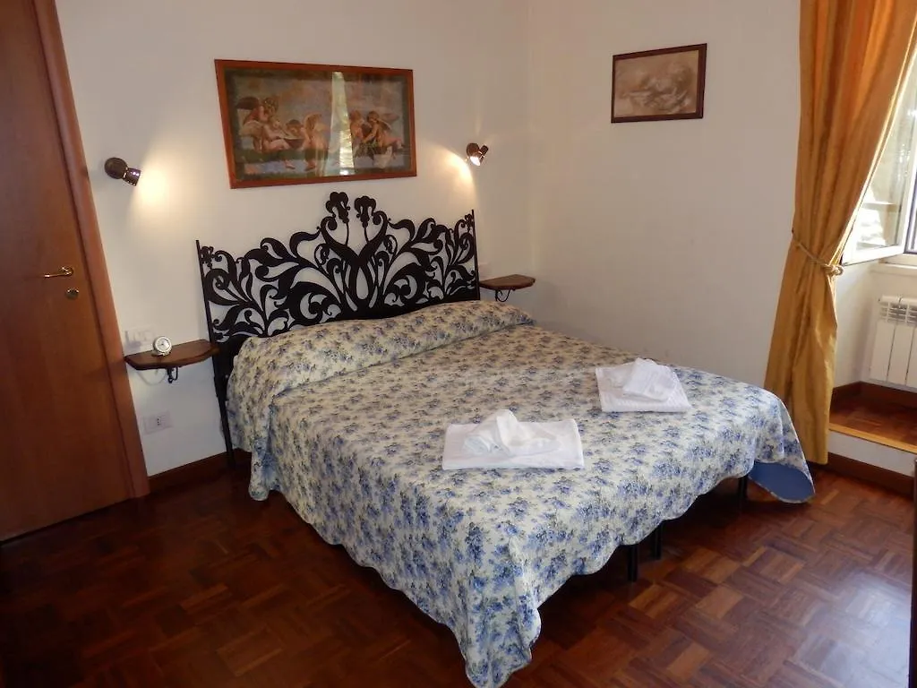 At Rome St. Peter'S Apartment